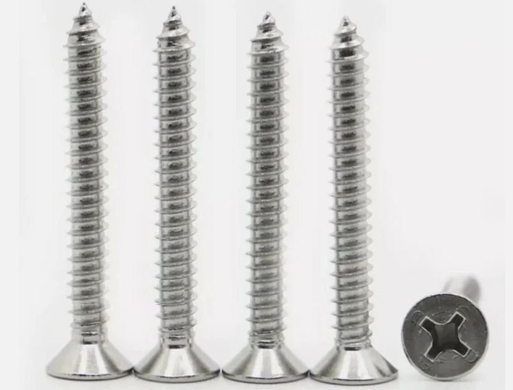 Set of Tapping Steel Screws and wall plugs